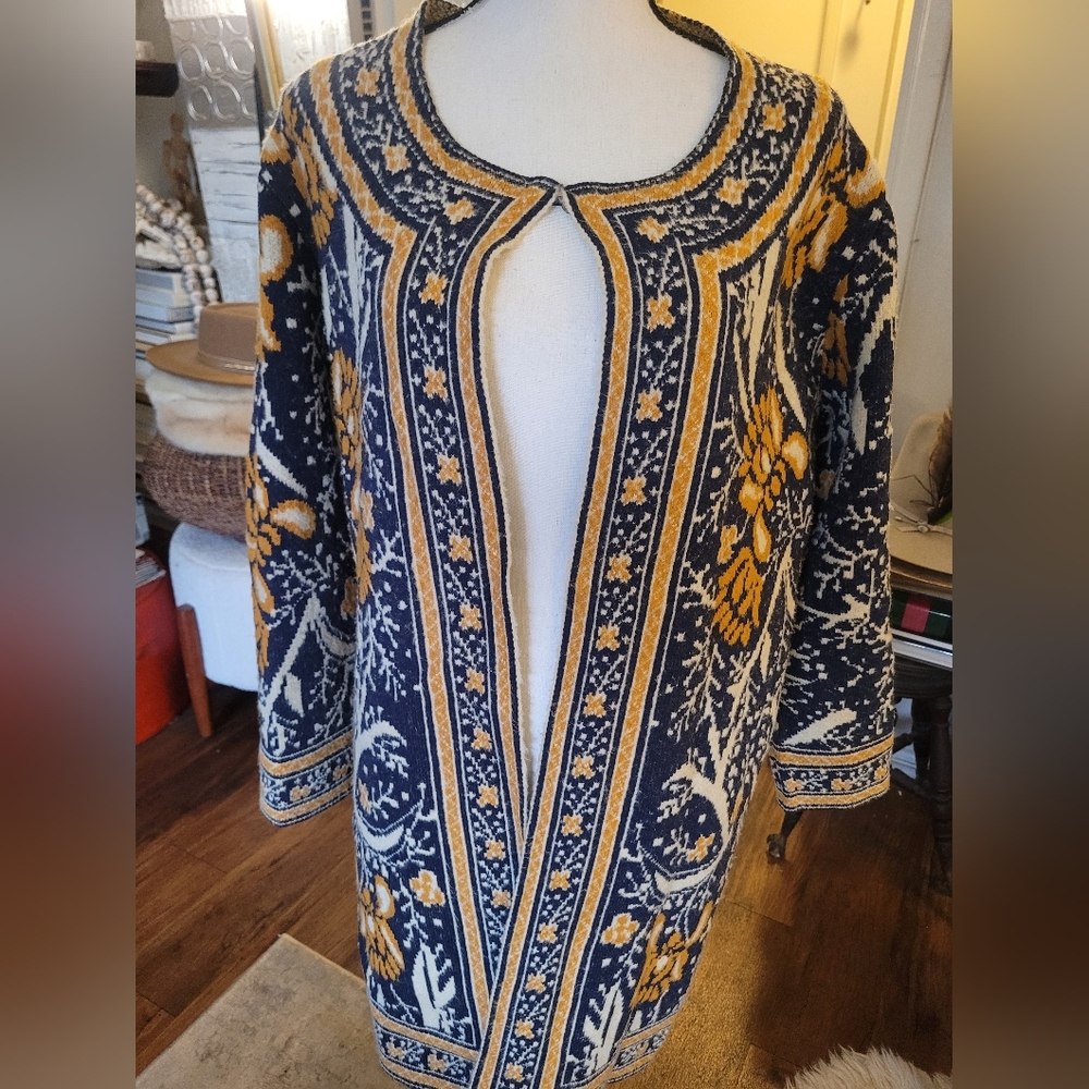 MAXSPORT Long Sleeve Blue & Yellow Sweater Cardigan